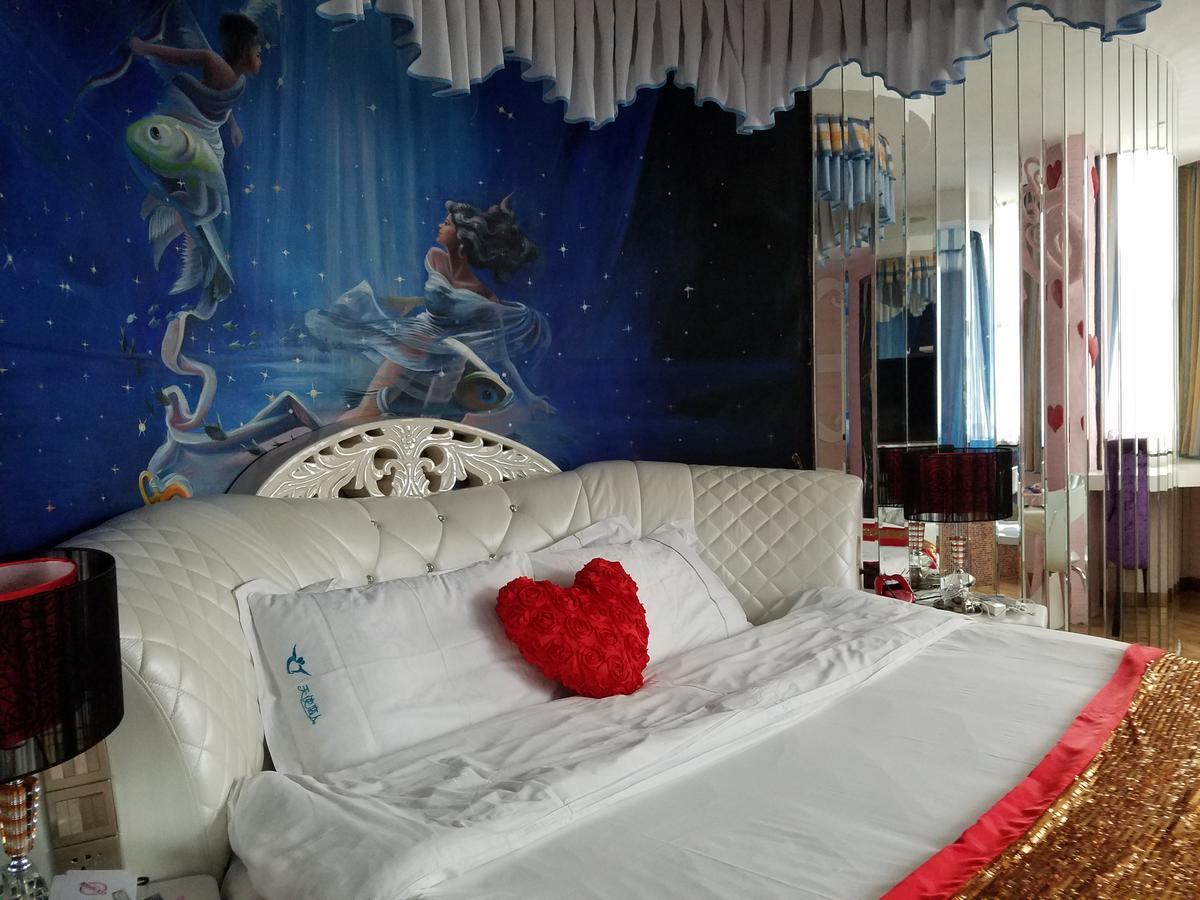Angel Lover Shenzhen Cui Zu Qing Yuan Branch Hotell Exteriör bild
